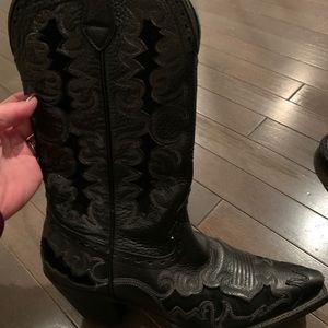 ARIAT LADIES DANDY 12” DEERTAN BLACK COWBOY BOOTS